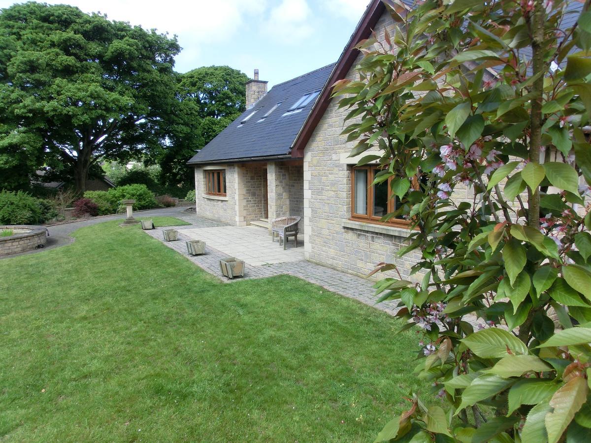 The Hollies On The Wall Gilsland Esterno foto